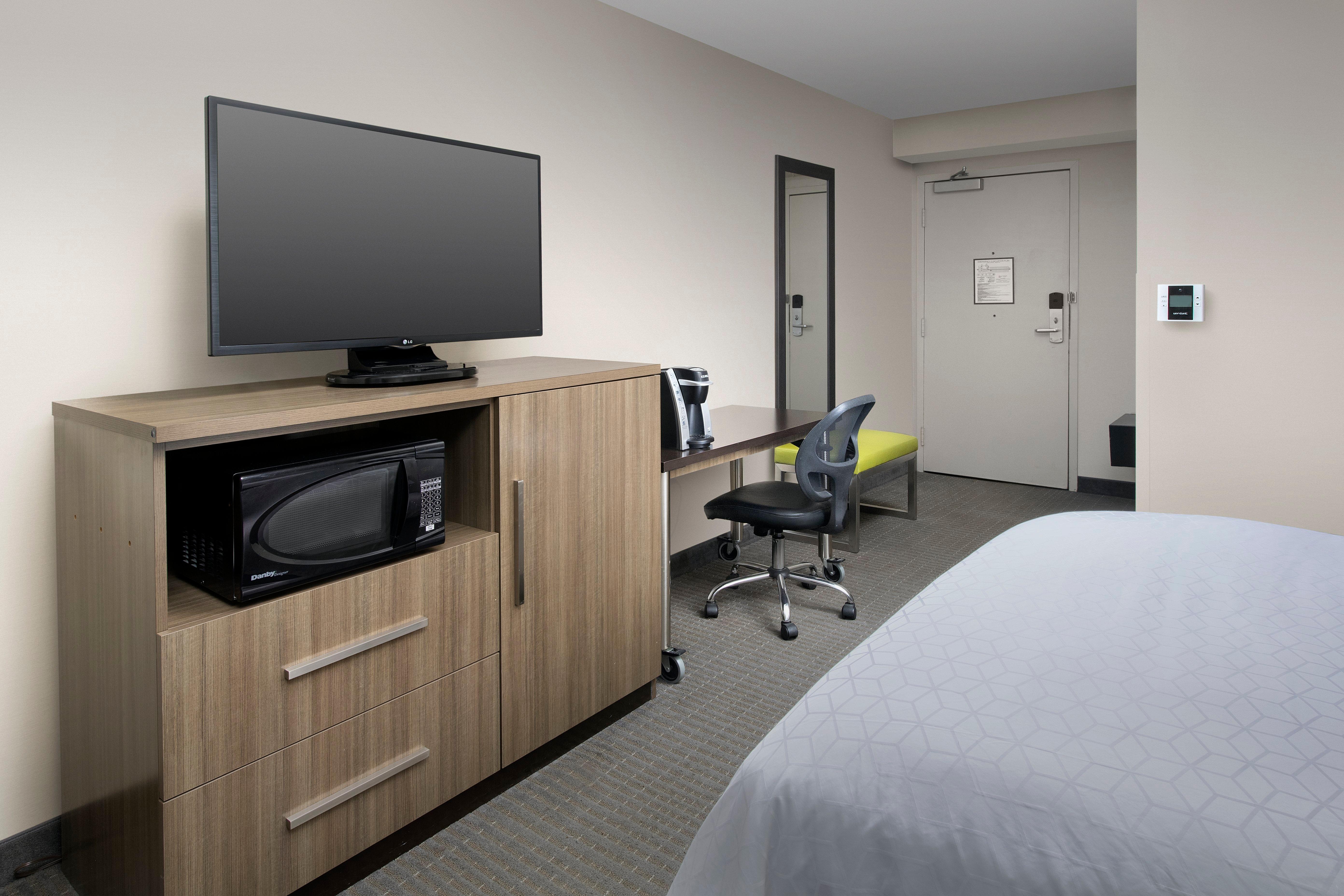 Holiday Inn Express Hotel & Suites Annapolis By Ihg Exterior photo