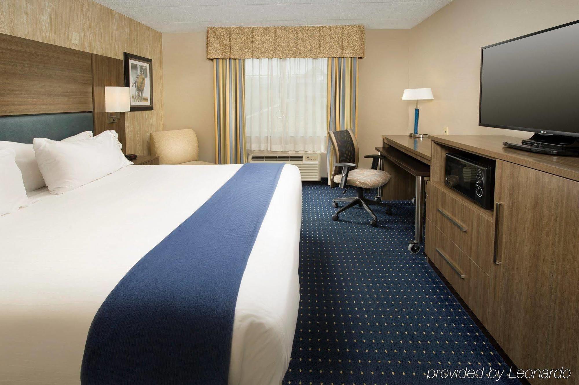 Holiday Inn Express Hotel & Suites Annapolis By Ihg Exterior photo