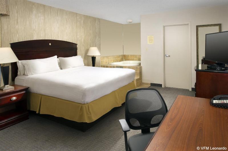 Holiday Inn Express Hotel & Suites Annapolis By Ihg Exterior photo